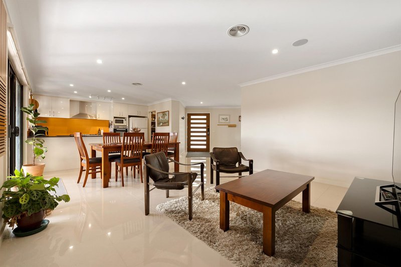 Photo - 31 Clancy Mckenna Crescent, Bonner ACT 2914 - Image 5