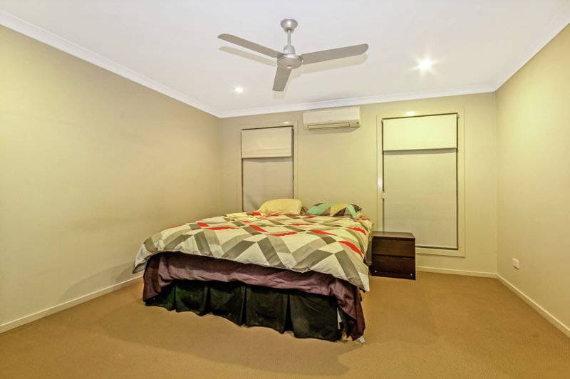 Photo - 31 Clearwater Crescent, Murrumba Downs QLD 4503 - Image 5