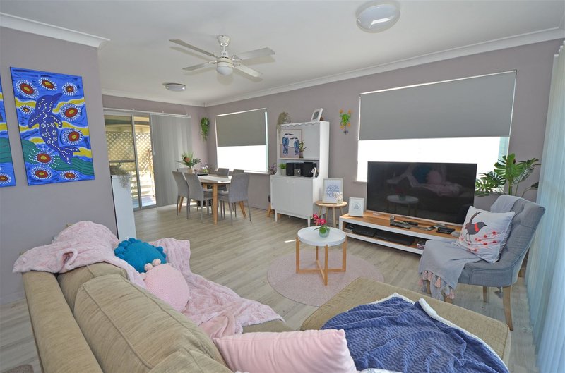 Photo - 31 Clifton Drive, Port Macquarie NSW 2444 - Image 3