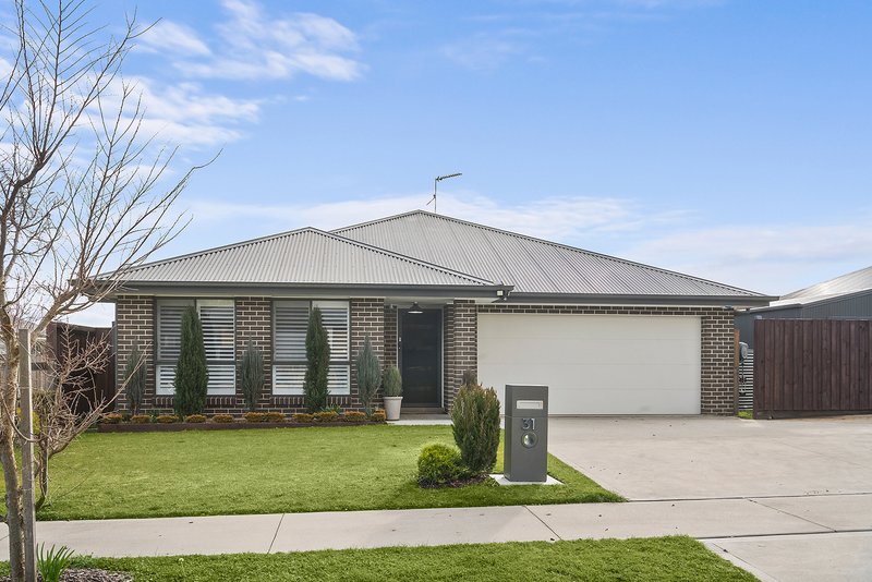 31 Collins Street, Marulan NSW 2579