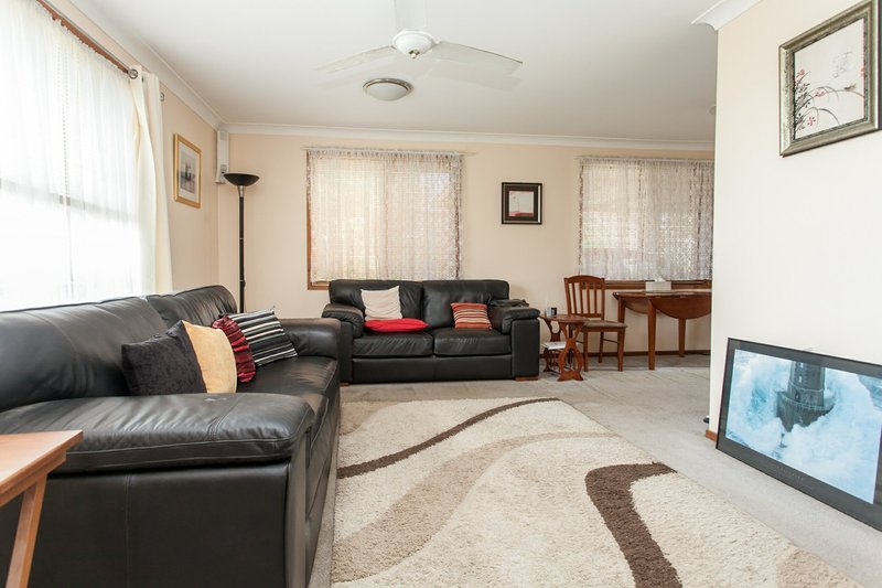 Photo - 31 Comerford Close, Aberdare NSW 2325 - Image 4