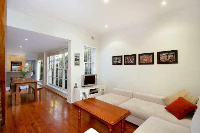 Photo - 31 Commodore Street, Newtown NSW 2042 - Image 1