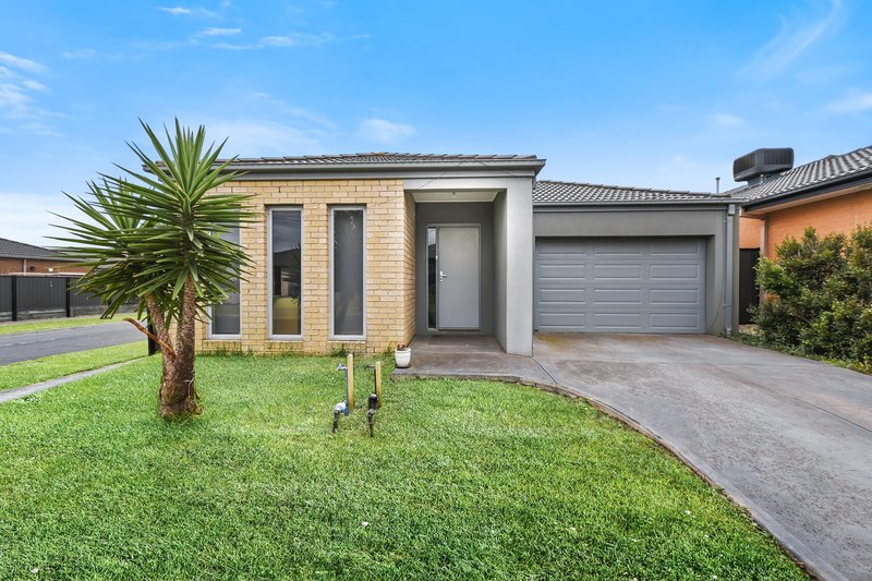 31 Connewara Crescent, Clyde North VIC 3978