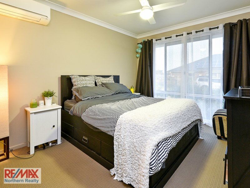 Photo - 31 Cootharaba Crescent, Warner QLD 4500 - Image 14