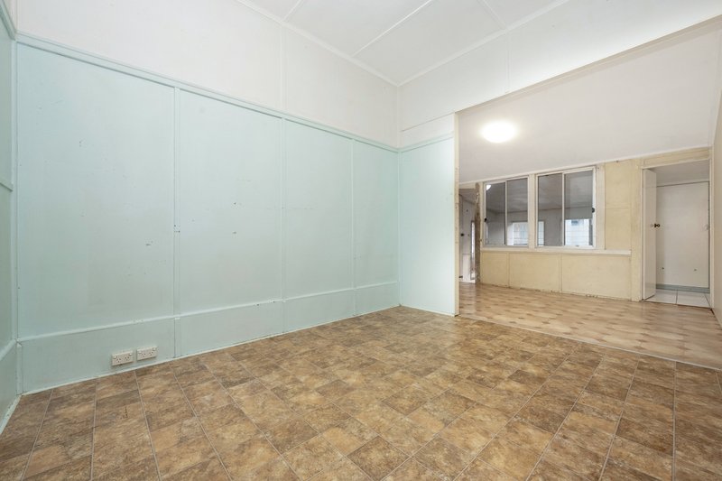 Photo - 31 Cope Street, Stuart QLD 4811 - Image 5