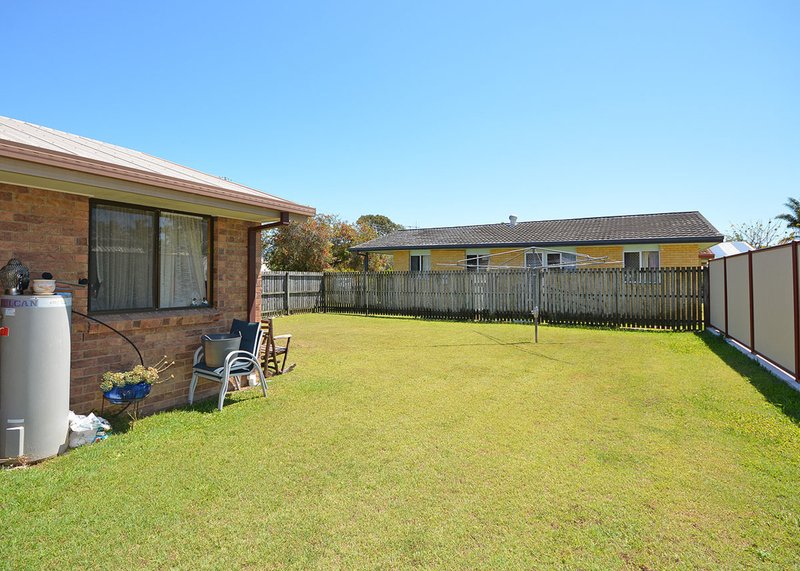 Photo - 31 Corser Street, Point Vernon QLD 4655 - Image 12