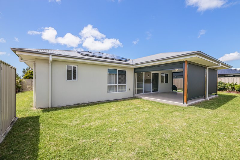 Photo - 31 Corymbia Way, Banksia Beach QLD 4507 - Image 17