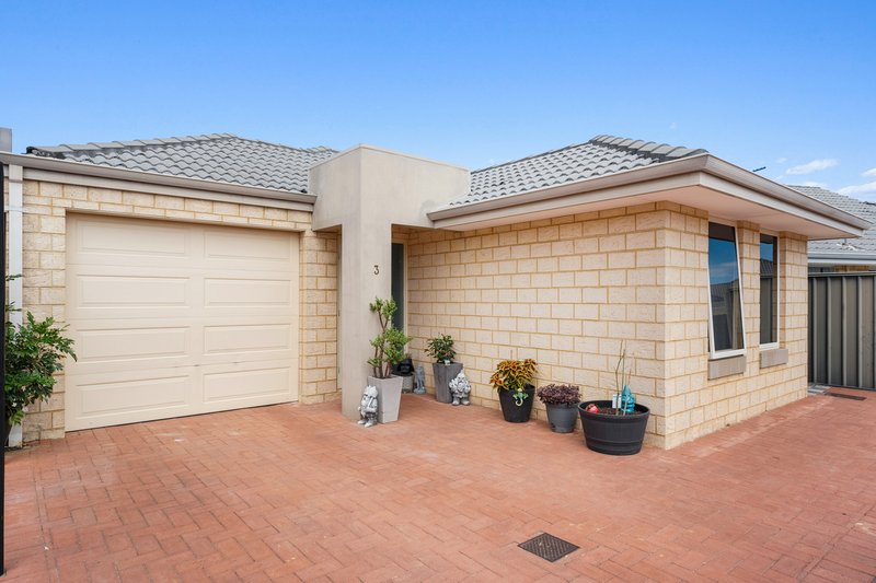 Photo - 3/1 Cottonwood Drive, Baldivis WA 6171 - Image 2