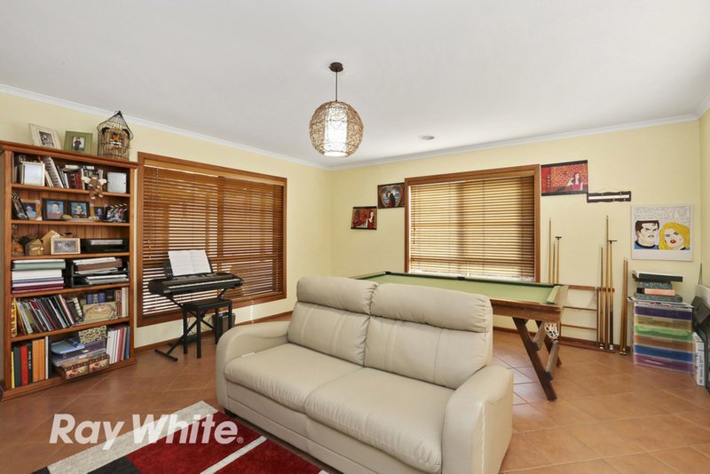 Photo - 31 Country Gardens Drive, Lara VIC 3212 - Image 5