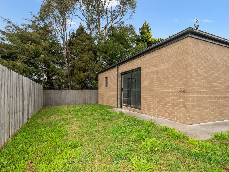 Photo - 31 Crook Court, Ballan VIC 3342 - Image 15