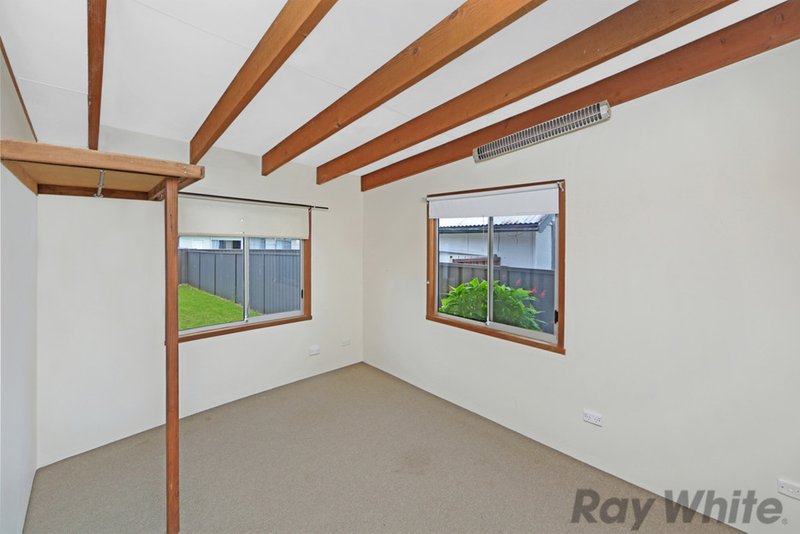 Photo - 31 Crossingham Street, Canton Beach NSW 2263 - Image 5