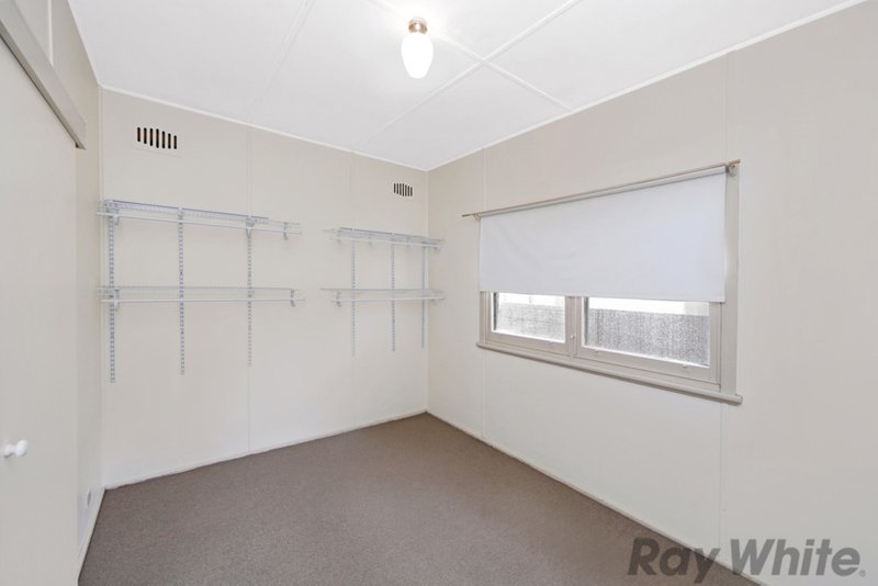 Photo - 31 Crossingham Street, Canton Beach NSW 2263 - Image 7