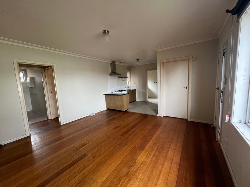 Photo - 3/1 Curie Street, Oak Park VIC 3046 - Image 11