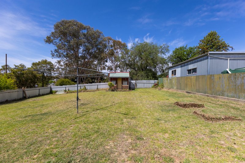 Photo - 31 Dalley Street, Junee NSW 2663 - Image 9