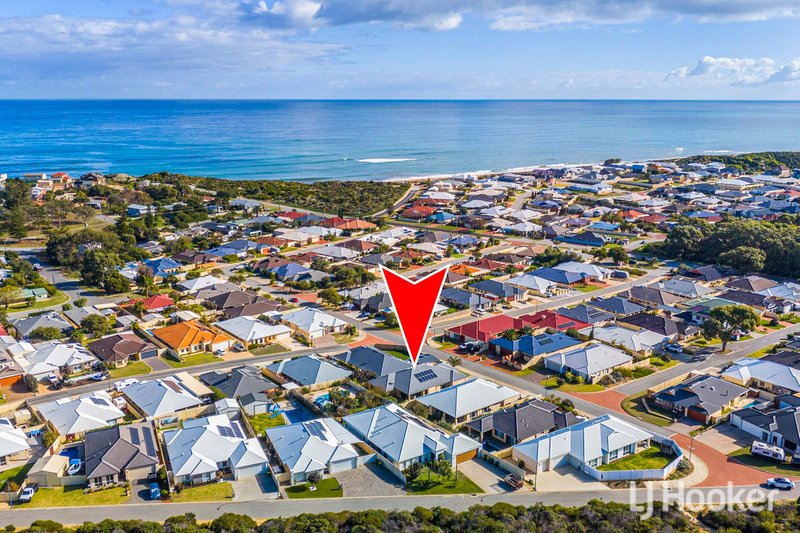 Photo - 31 Dalwallinu Terrace, Dawesville WA 6211 - Image 1