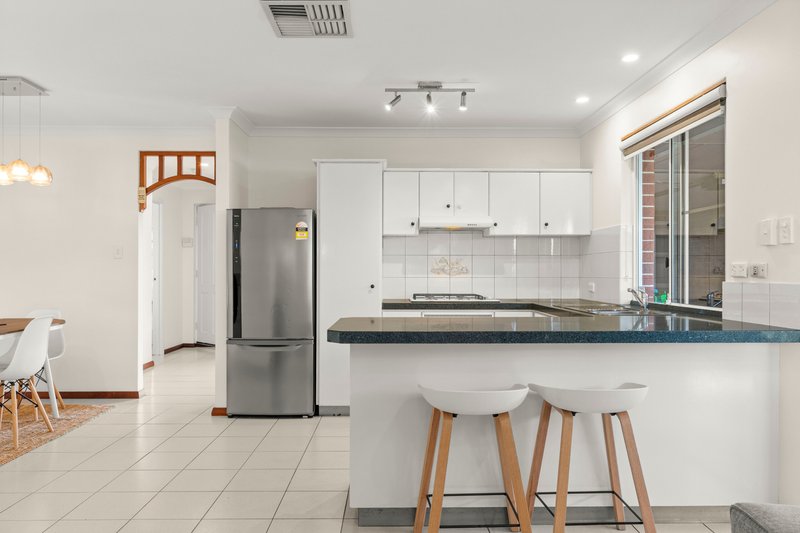 Photo - 31 David Close, Osborne Park WA 6017 - Image 4