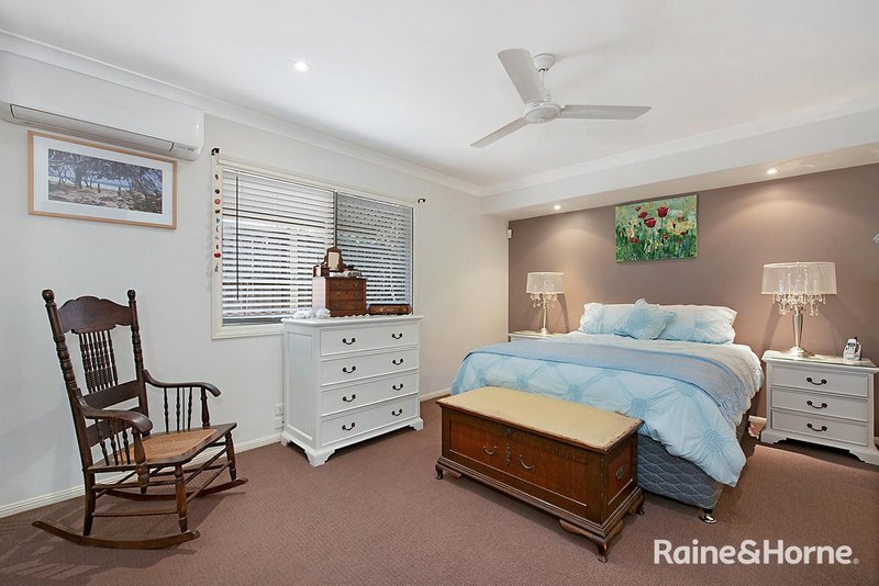 Photo - 31 Delacroix Place, Mackenzie QLD 4156 - Image 3