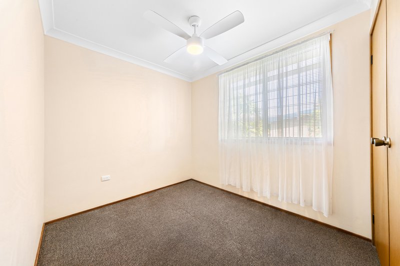 Photo - 31 Delia Avenue, Budgewoi NSW 2262 - Image 4