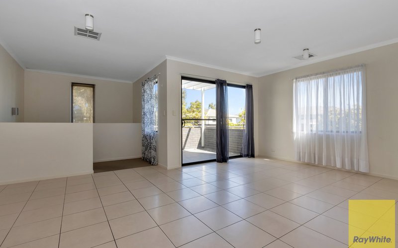 Photo - 31 Derby Lane, St Clair SA 5011 - Image 3