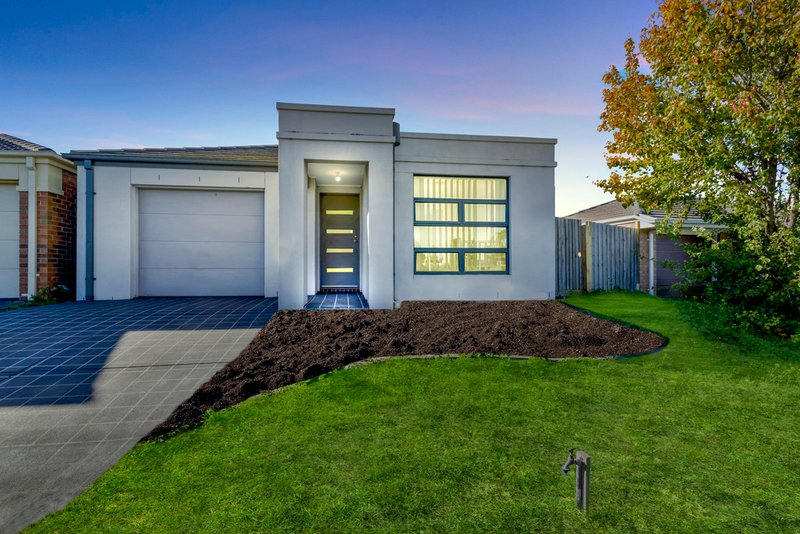 31 Dominion Terrace, Truganina VIC 3029