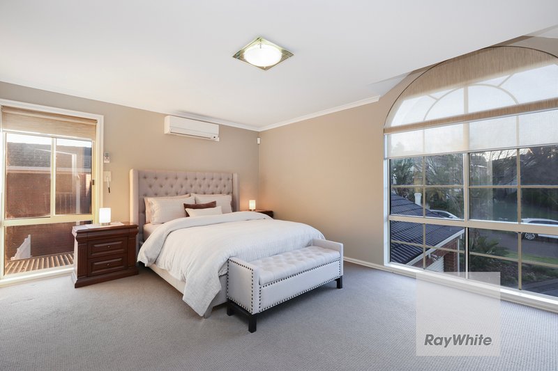 Photo - 31 Dorset Drive, Greenvale VIC 3059 - Image 14