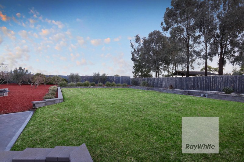 Photo - 31 Dorset Drive, Greenvale VIC 3059 - Image 26