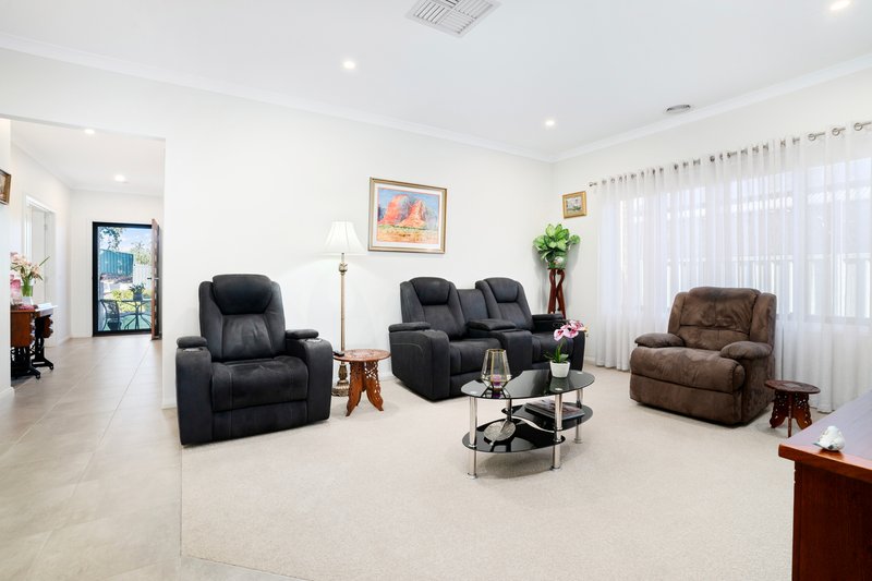 Photo - 31 Driver Terrace, Glenroy NSW 2640 - Image 12