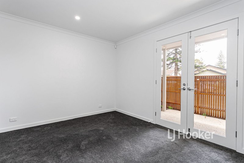 Photo - 31 East Terrace, Henley Beach SA 5022 - Image 5