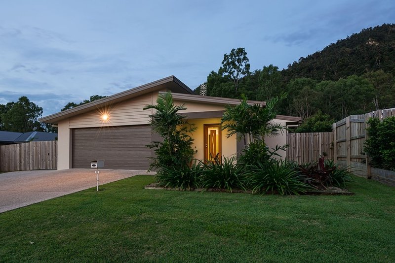 31 Endeavour Circuit, Cannonvale QLD 4802