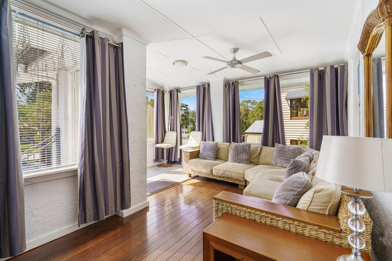 Photo - 31 Eric Crescent, Annerley QLD 4103 - Image 5