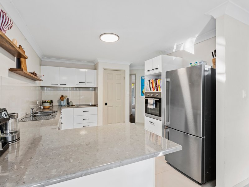 Photo - 31 Erncroft Place, Rocklea QLD 4106 - Image 14