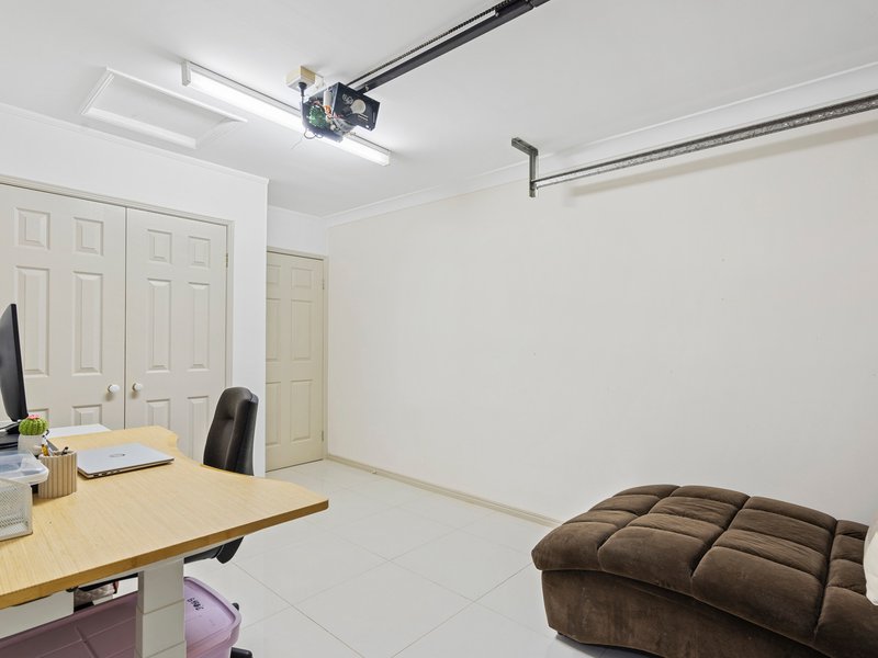 Photo - 31 Erncroft Place, Rocklea QLD 4106 - Image 19