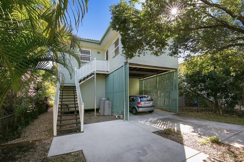 31 Essex Road, Indooroopilly QLD 4068