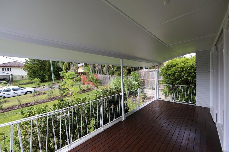 Photo - 31 Exmoor Street, Upper Mount Gravatt QLD 4122 - Image 13