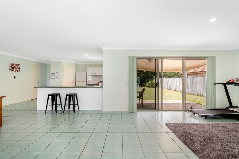 Photo - 31 Ferncliffe Street, Upper Coomera QLD 4209 - Image 6