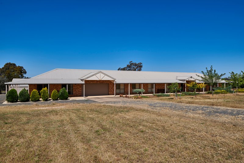 31 Field Road, Heathcote VIC 3523