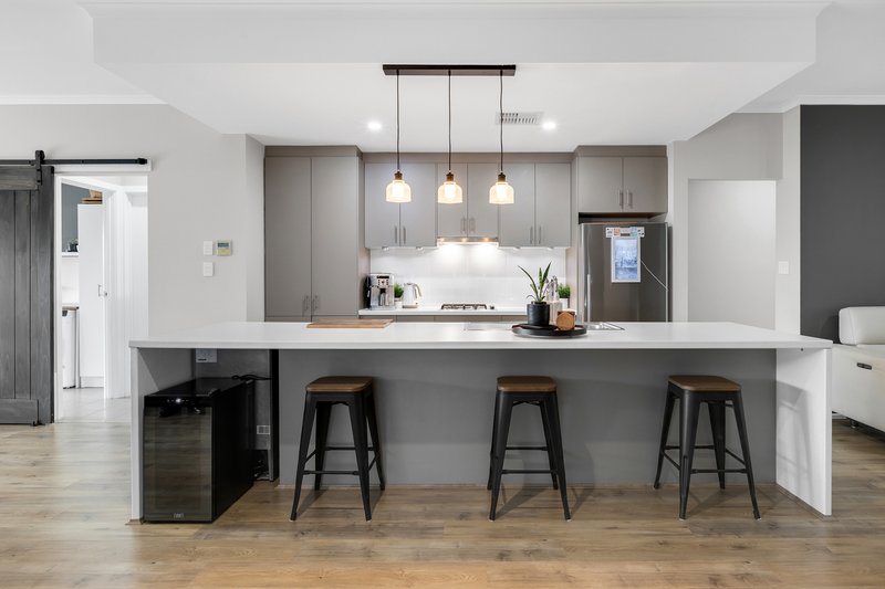 Photo - 31 Finnis Street, Blakeview SA 5114 - Image 5