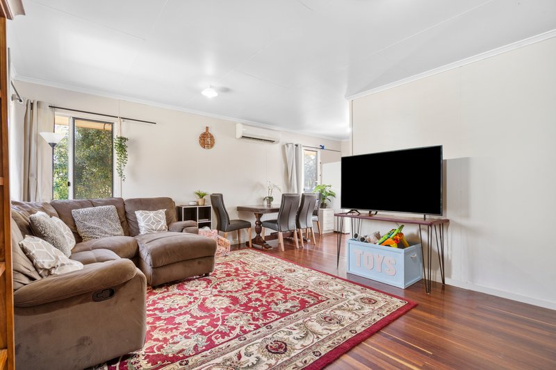 Photo - 31 Flinders Drive, Leichhardt QLD 4305 - Image 6