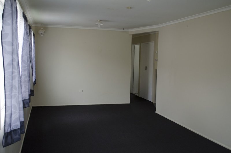 Photo - 31 Frank Street, Caboolture South QLD 4510 - Image 3