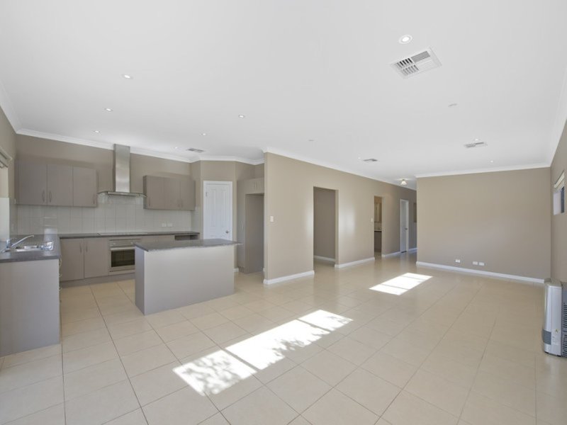 Photo - 31 Frederick Road, Royal Park SA 5014 - Image 2