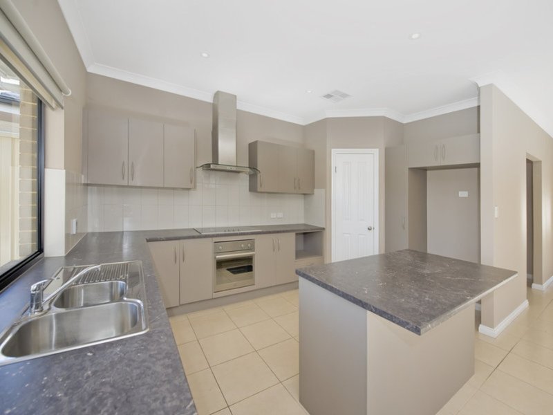 Photo - 31 Frederick Road, Royal Park SA 5014 - Image 3