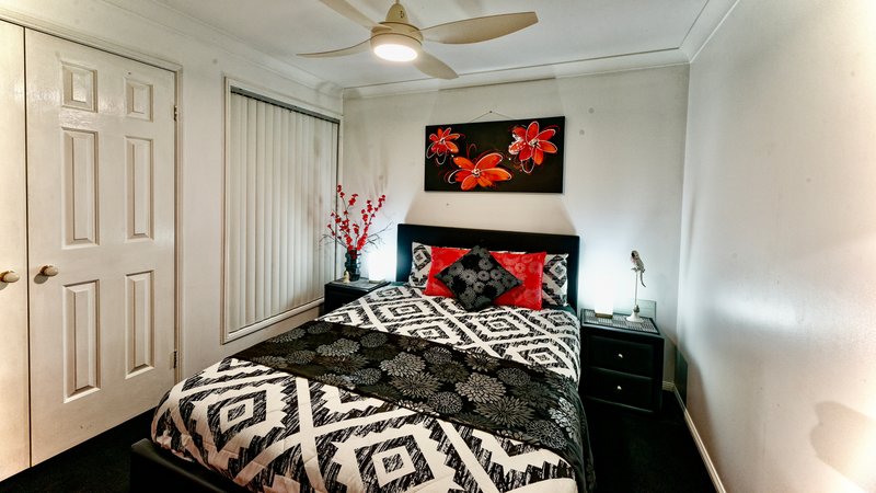Photo - 31 Friend Street, Wakerley QLD 4154 - Image 7