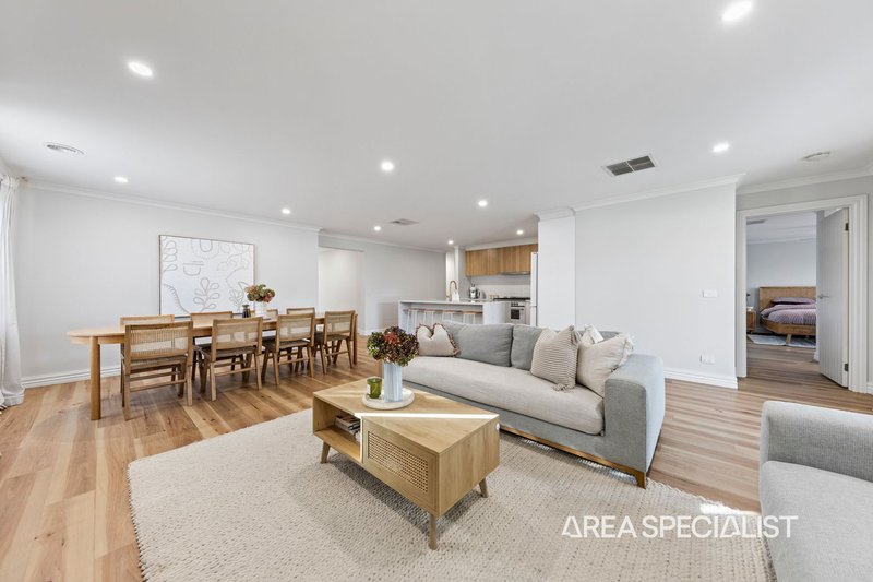 Photo - 31 Gallery Way, Pakenham VIC 3810 - Image 12