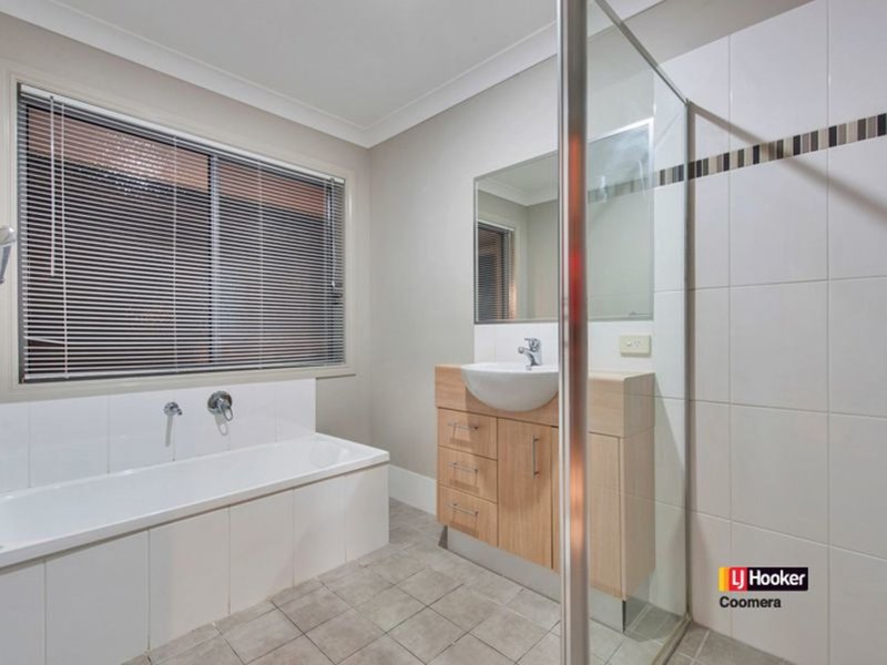 Photo - 31 Garawarra Crescent, Upper Coomera QLD 4209 - Image 13