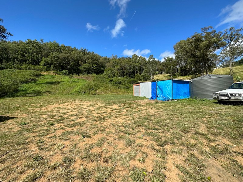 Photo - 31 German Road, Sarina QLD 4737 - Image 4