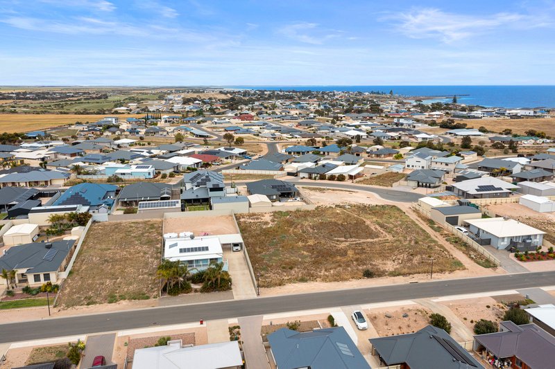 Photo - 31 Gill Street, Moonta Bay SA 5558 - Image 17