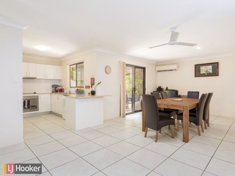 Photo - 31 Glauca Street, Burleigh Heads QLD 4220 - Image 4