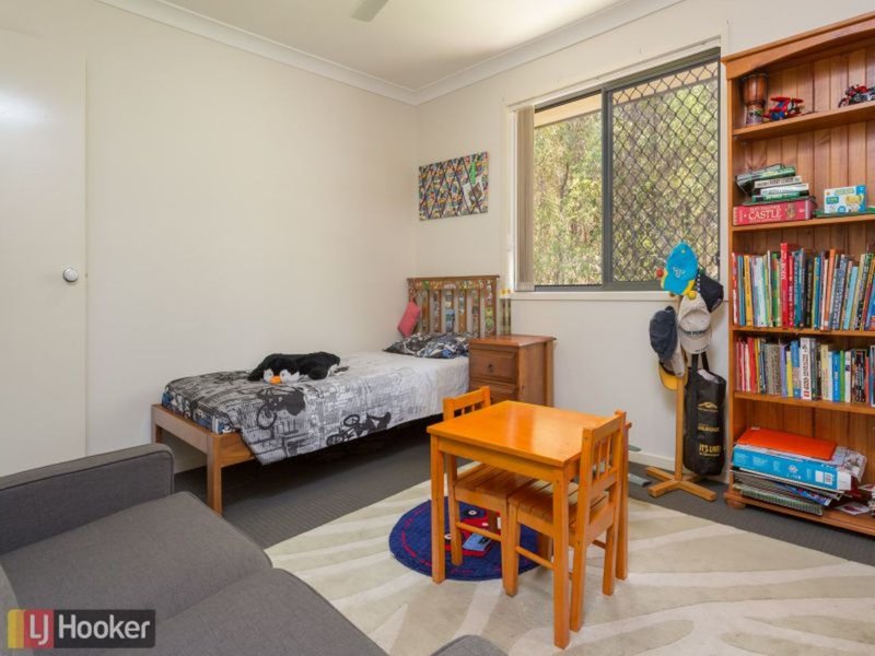 Photo - 31 Glauca Street, Burleigh Heads QLD 4220 - Image 10