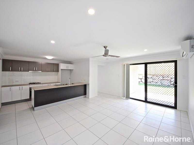 Photo - 31 Goal Crescent, Griffin QLD 4503 - Image 2