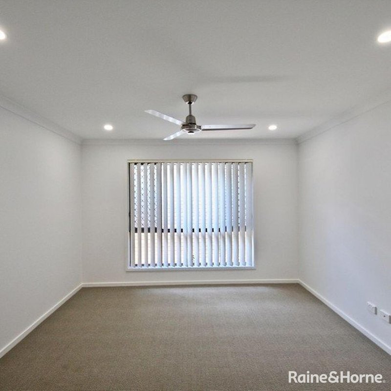 Photo - 31 Goal Crescent, Griffin QLD 4503 - Image 5